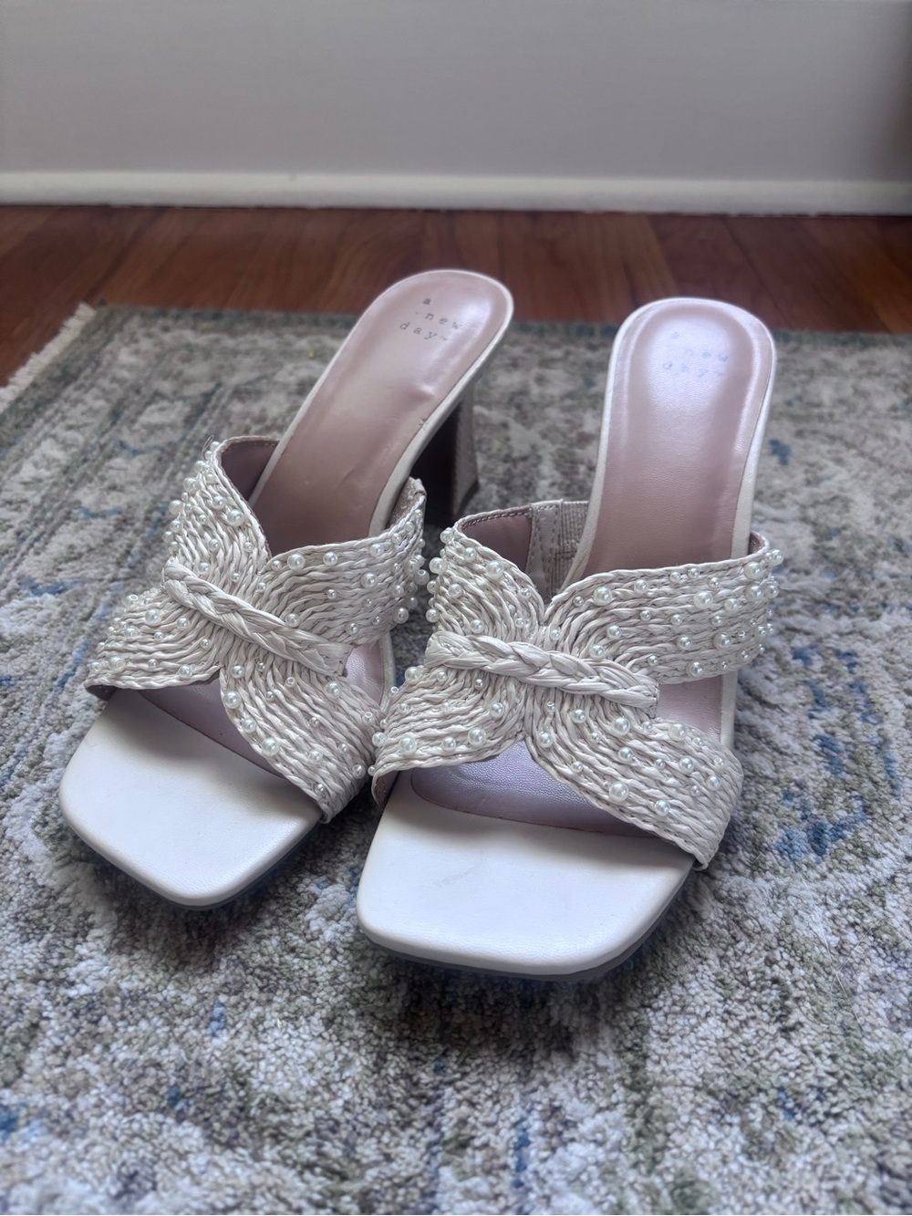 A new day Women’s Pearl-Embellished Cream Knot Slide Heels